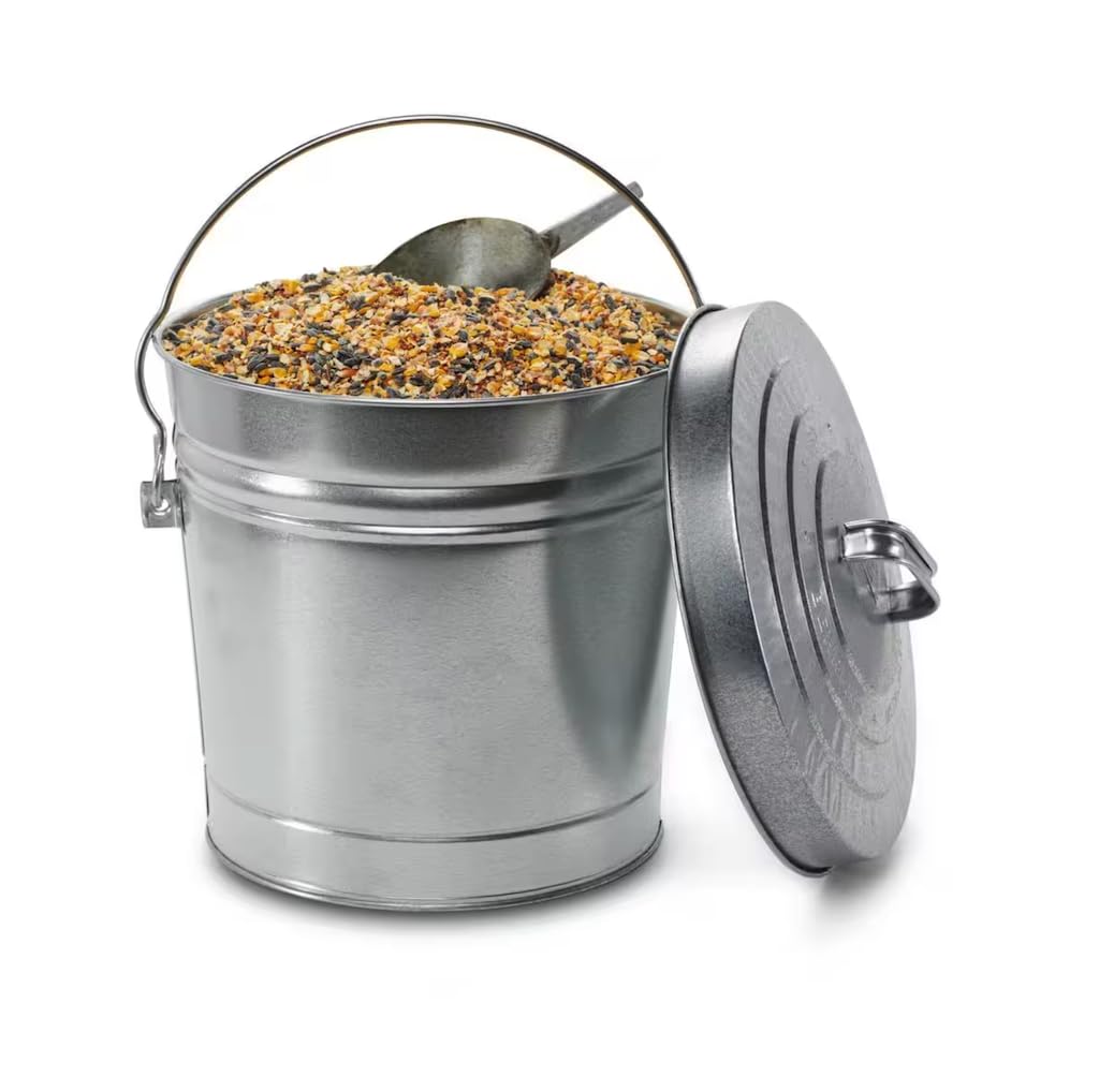 6 Gallon Galvanized Steel Round Trash Can with Locking Lid O1775