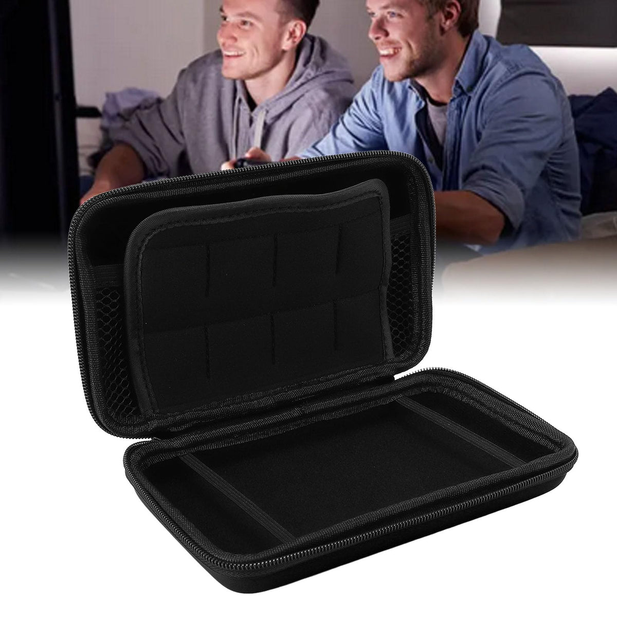 Black Hard Shell Carrying Case with 8 Game Slot D1149